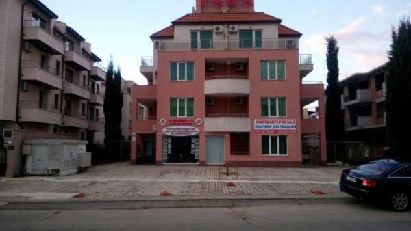 Apartment In Complex Tara Ravda Exterior foto